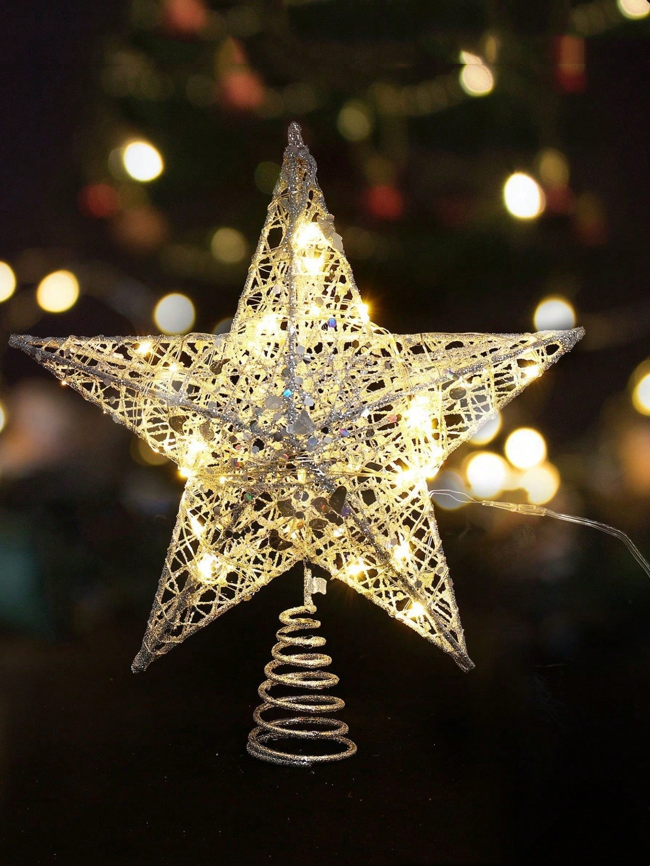 Christmas star tree topper lighted