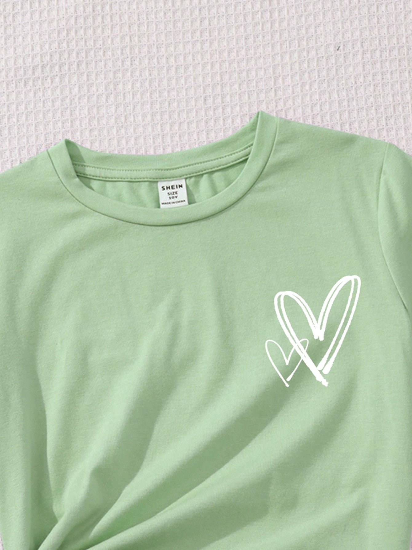 heart band t shirt​

