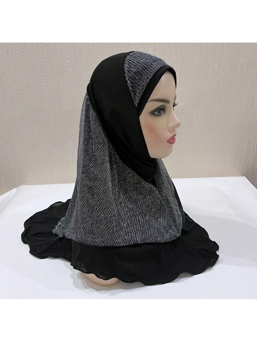 Amira Hijab