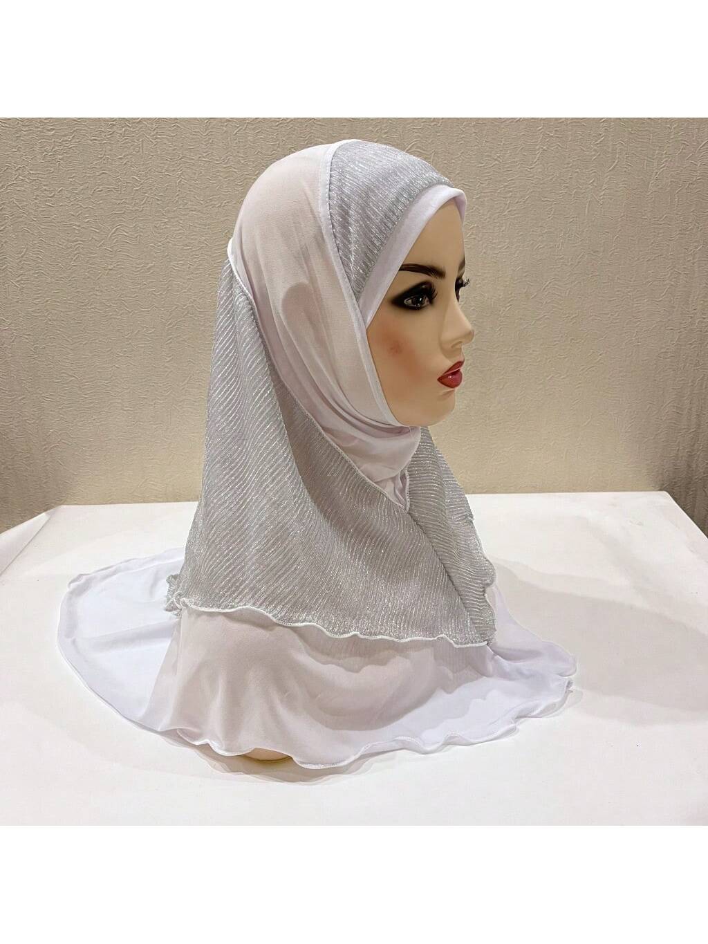 Amira Hijab