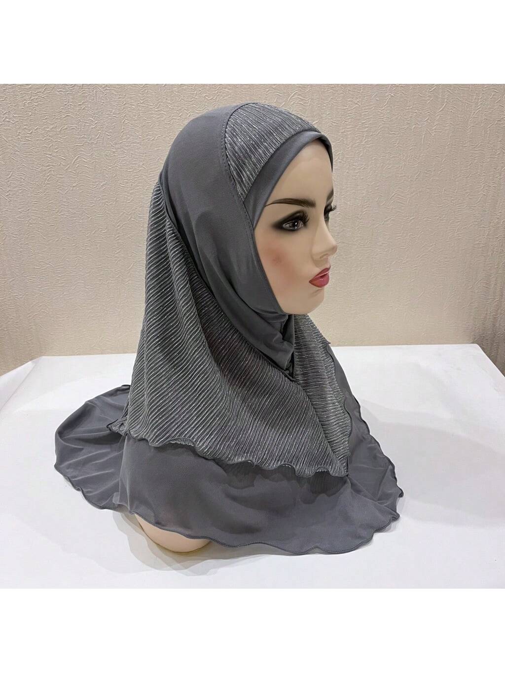 Amira Hijab