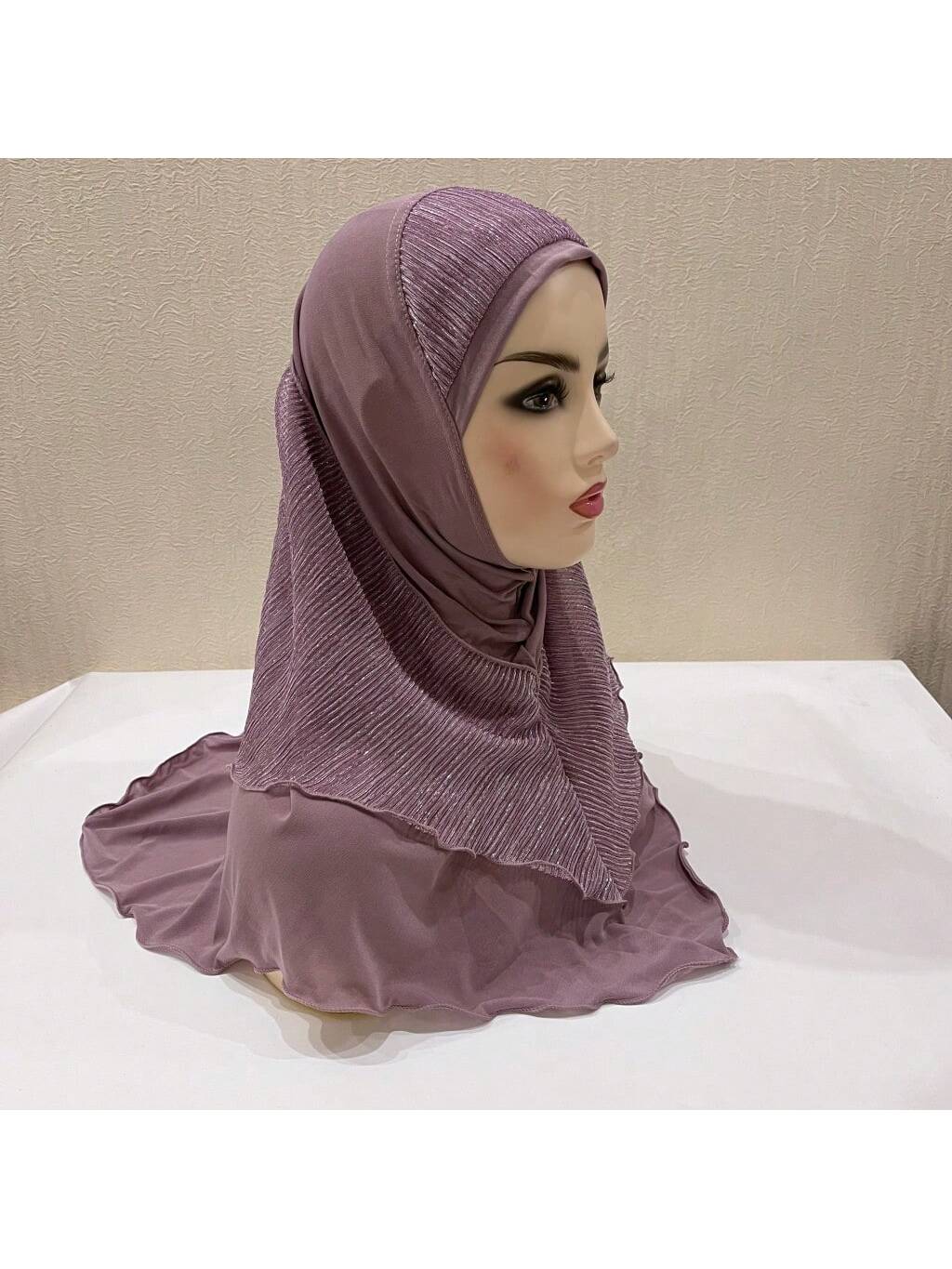 Amira Hijab