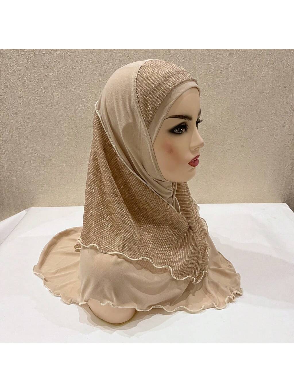 Amira Hijab