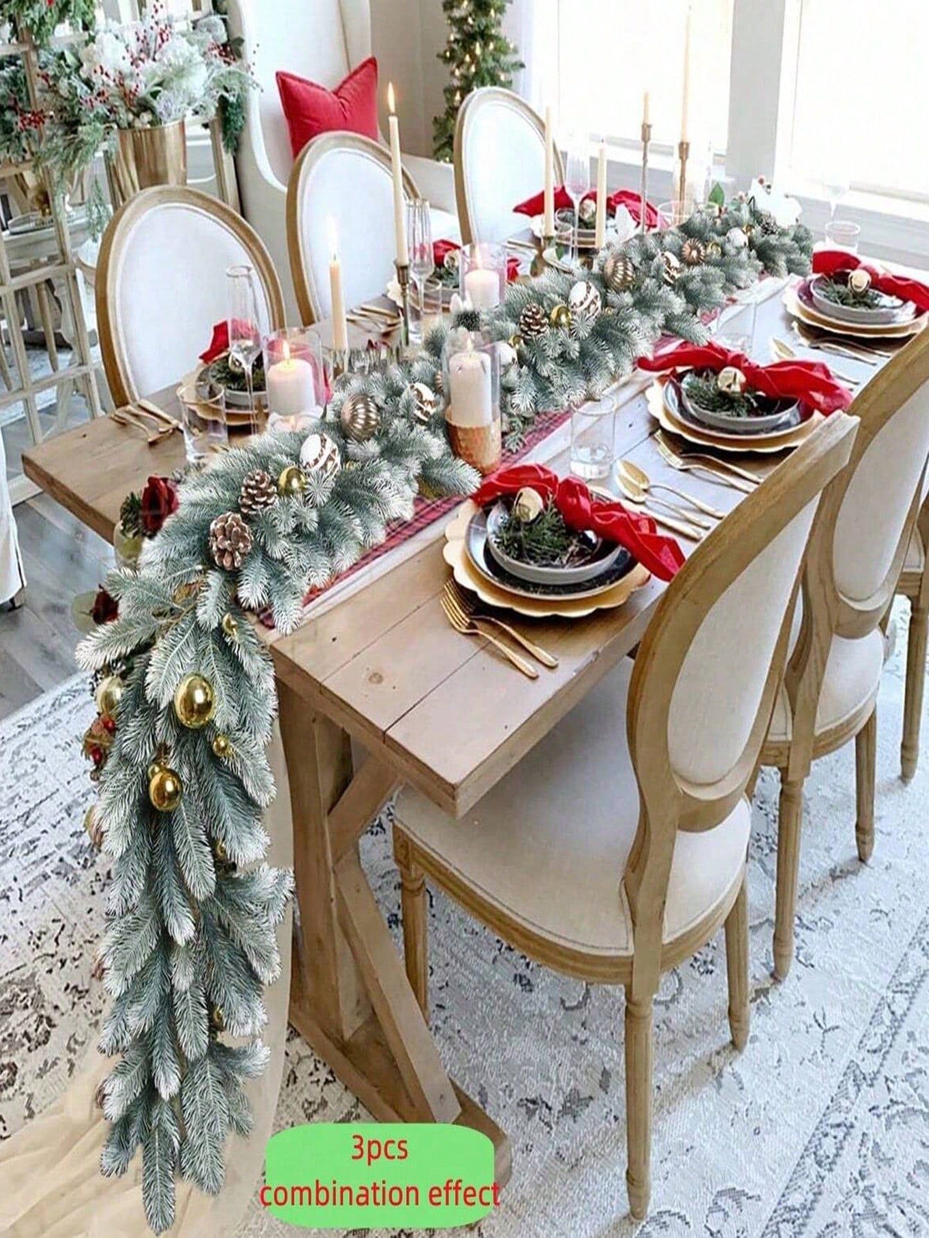 simple christmas table decorations​

