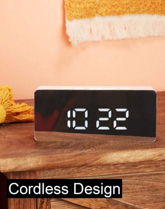 LED Electric Digital Alarm Clock, Plastic Mirror Surface Desktop Digital Clock